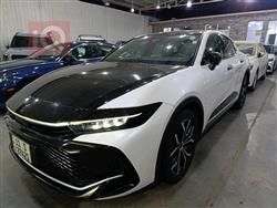 تۆیۆتا کامری